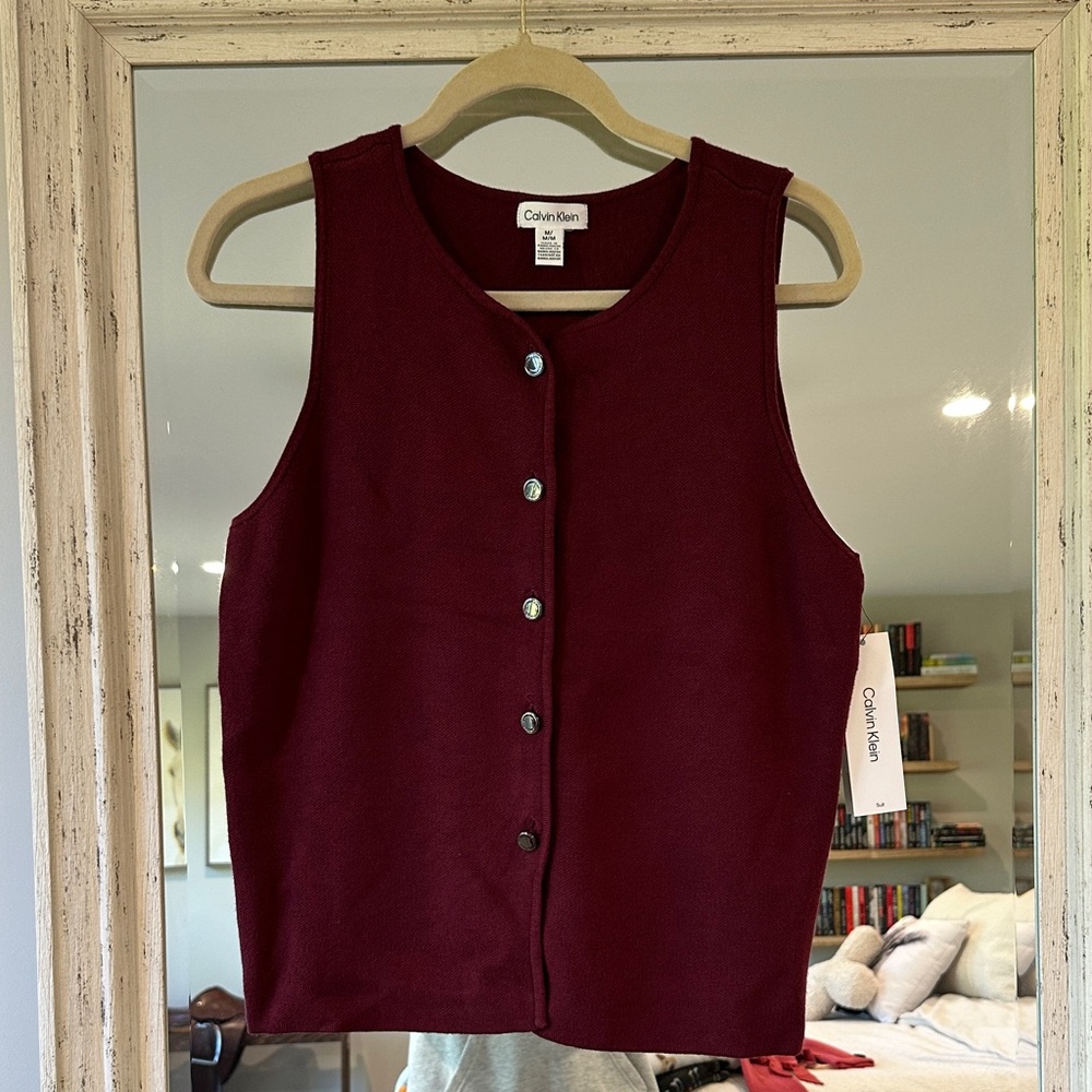 Calvin Klein Women's Maroon Sleeveless Button-Down Sweater Vest